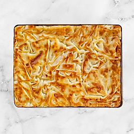 Beyaz Peynirli ve Maydanozlu Su Böreği ( Tepsi ) 8 Dilim / 2 Kg